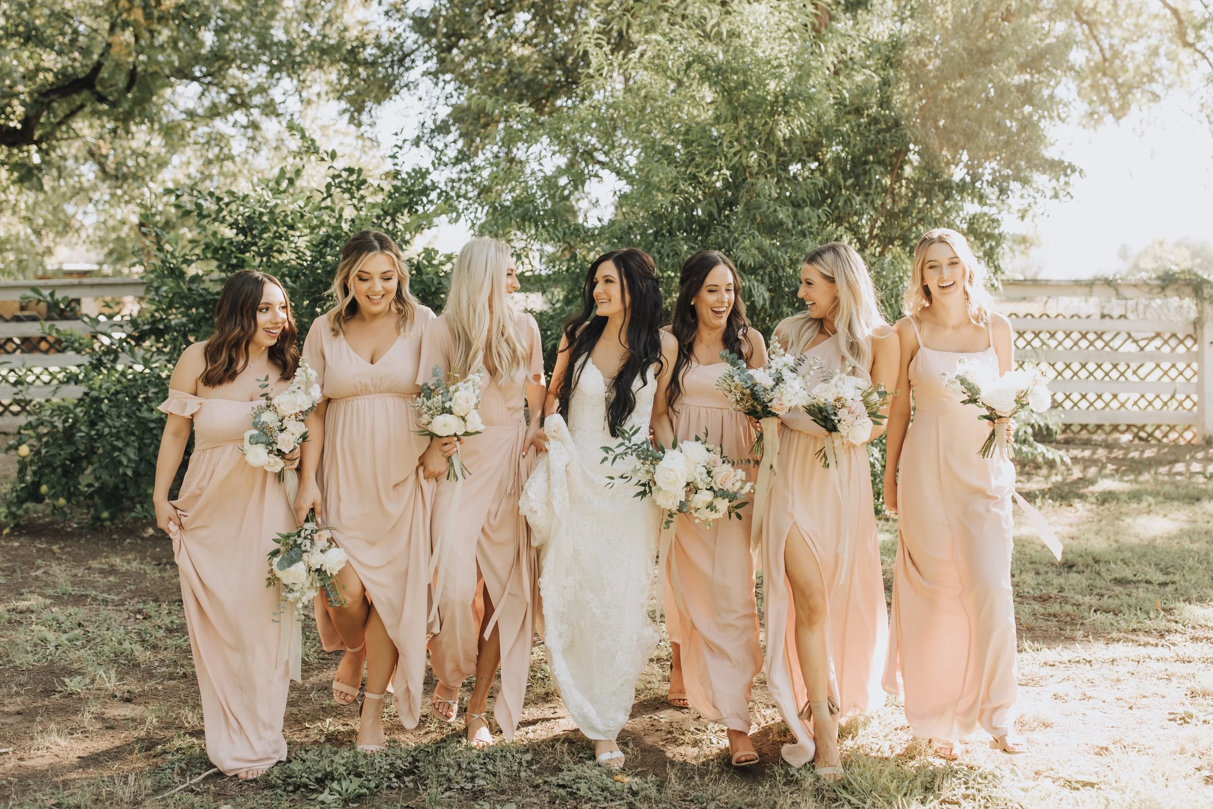  Photographer |   Alexandra Loraine Photo   